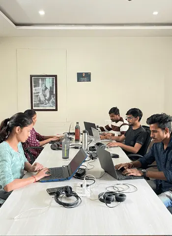 Sandalpur digital marketing team collaborating on campaigns from Bangalore office workspace